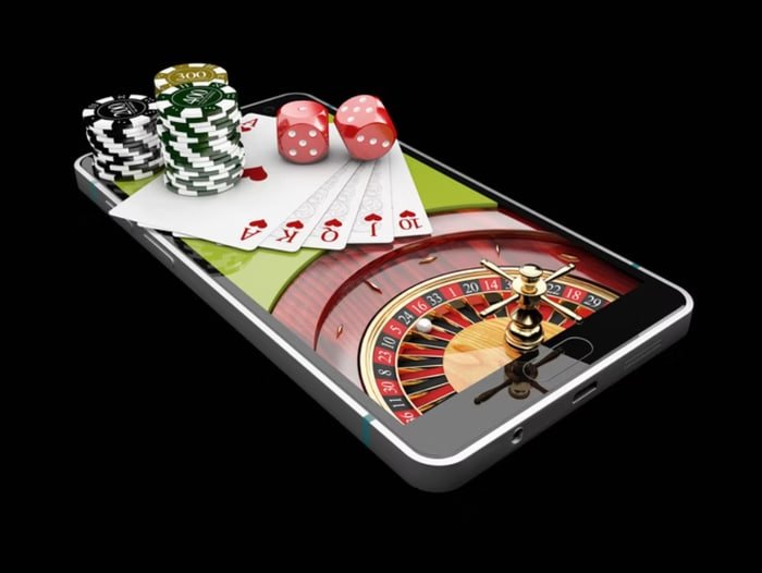 Philippines mobile user reviewing entertainment case study paths on a gaming site